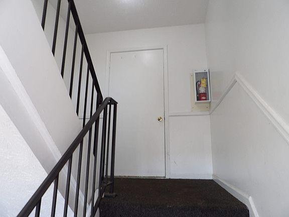 5th image of 104 Hanley Ln #12