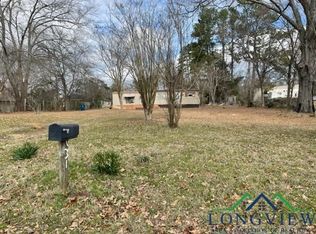 131 Green St, Gladewater, TX 75647