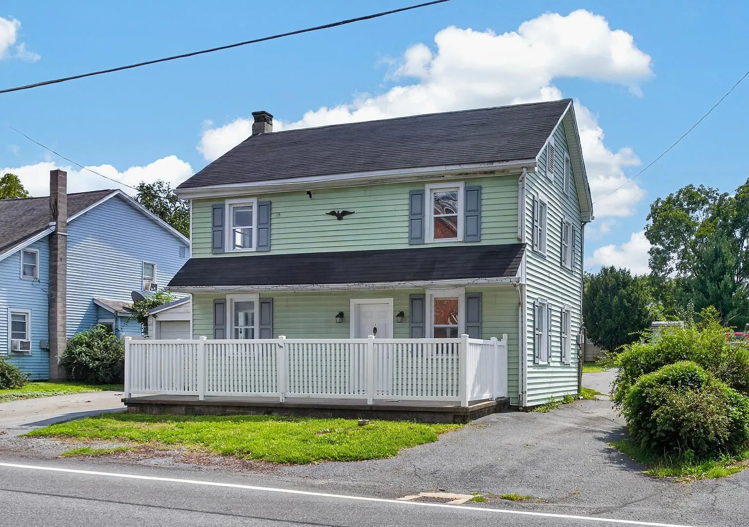1259 Newport Rd — Photo 3