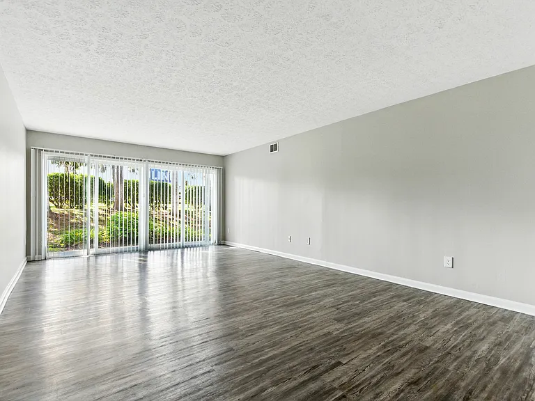 The Rye Apartments — Photo 38