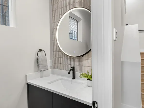 826 Cherry St, Denver, CO