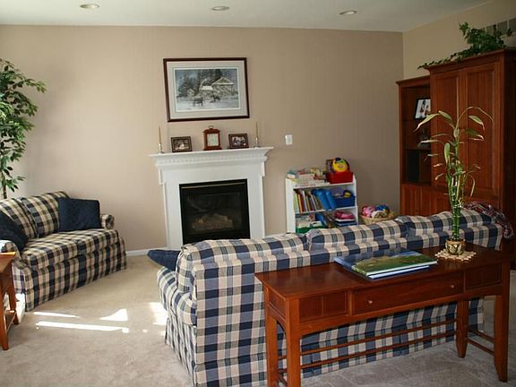 Family Room 1