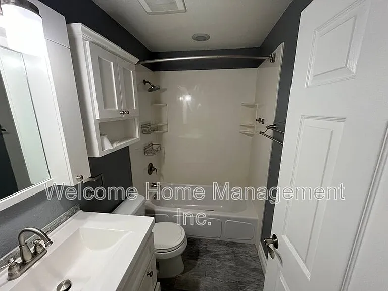 30726 Wainwright Ct — Photo 27