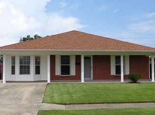 1356 Dogwood Dr, Harvey, LA 70058