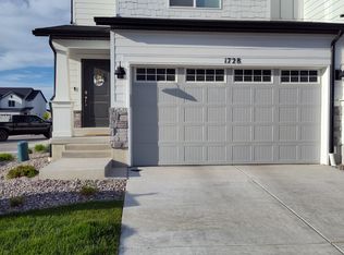 1728 E Eagle View Ln, Eagle Mountain, UT 84005