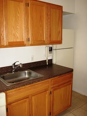 Rented by City Connections Realty | media 30