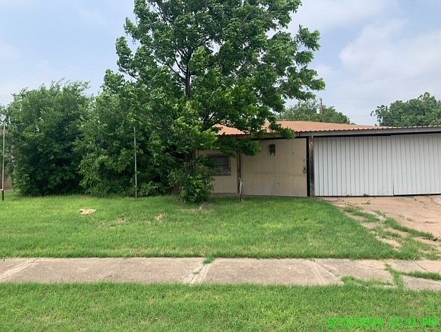 1st image of 310 Westview Dr