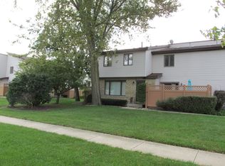 633 Northgate Rd, New Lenox, IL 60451