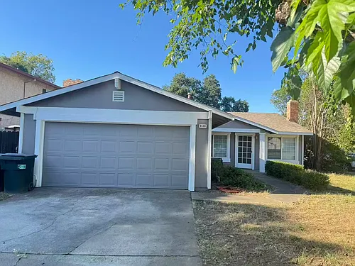 9559 Meadowgreen Cir Photo 1