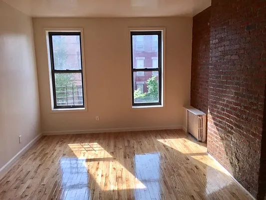 Rented by Fifth & Forever LLC | media 6