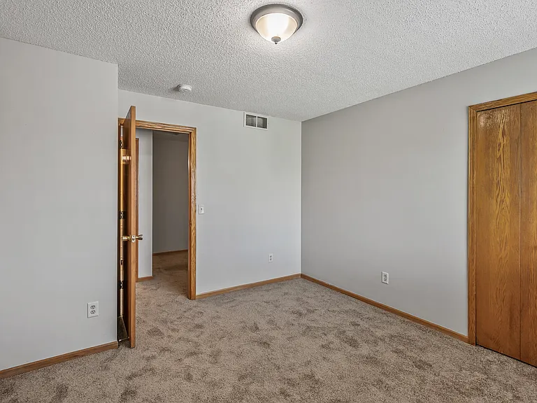 15601 Garnet Way #46 — Photo 26