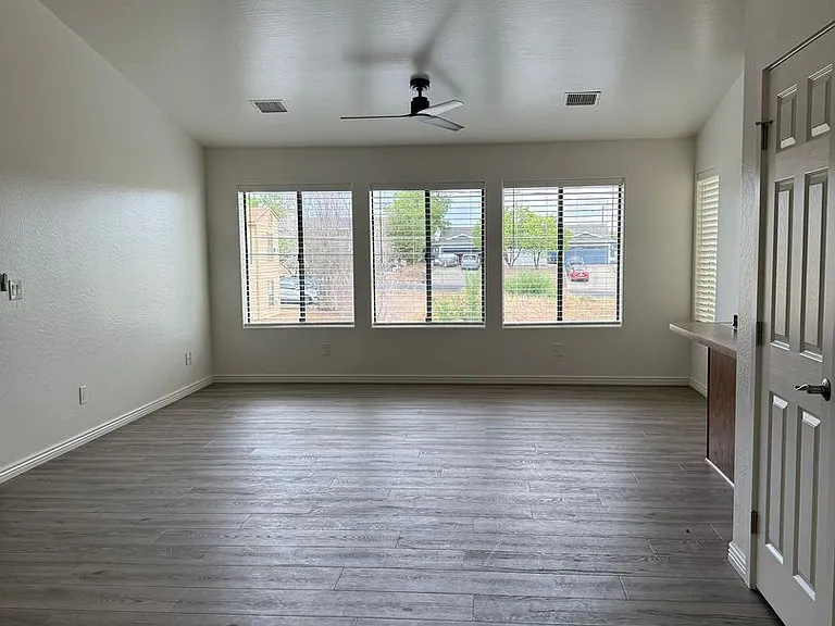 3866 N Teri Ct — Photo 18