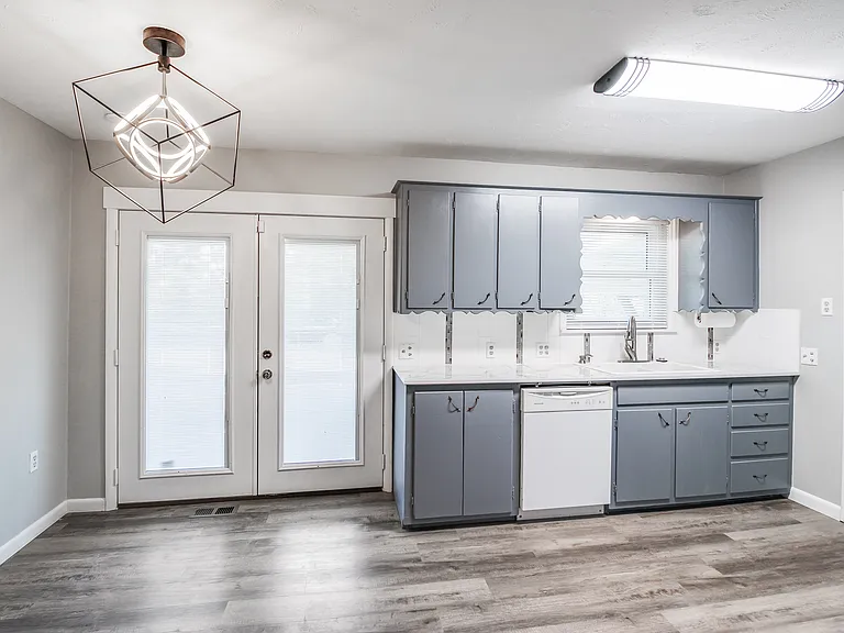 7 Summit Cir — Photo 6