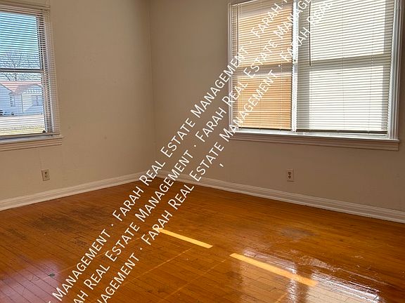 5th image of 5405 Farah Pl