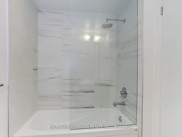 55 Cooper St #6906 — Photo 29