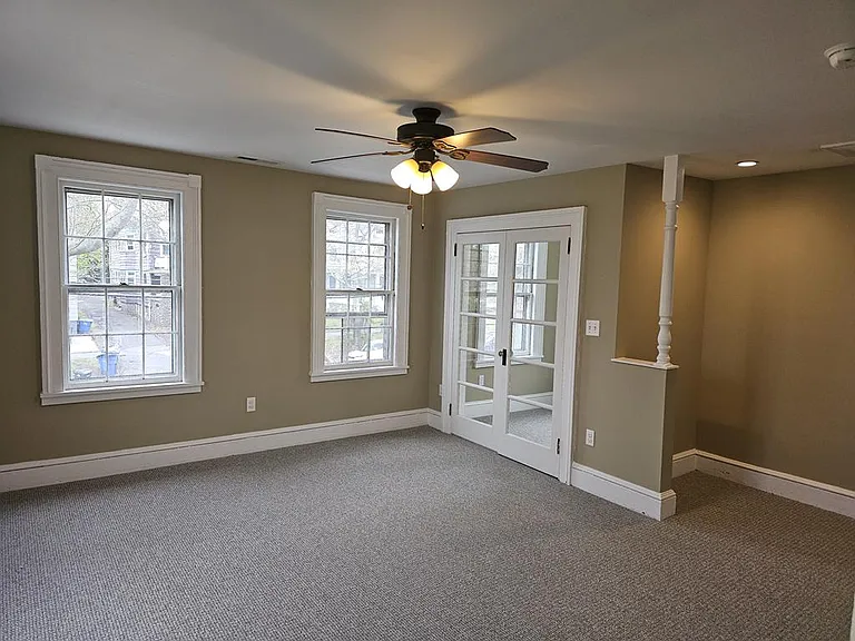 19 Howard Ave #2 — Photo 4