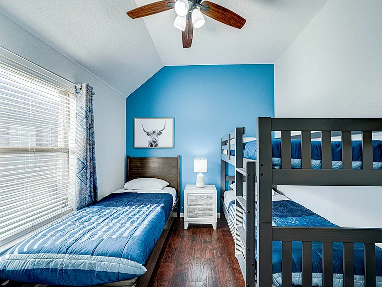 1700 Sparrow Ln — Photo 12