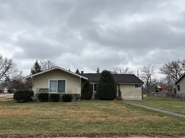 6601 W 115th Pl, Worth, IL 60482