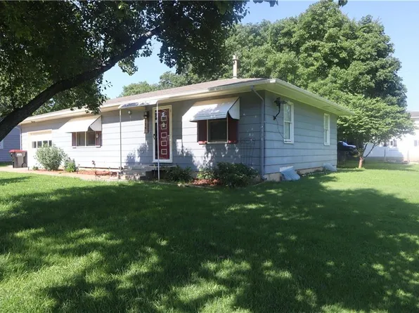 126 N Orange St, Garnett, KS 66032