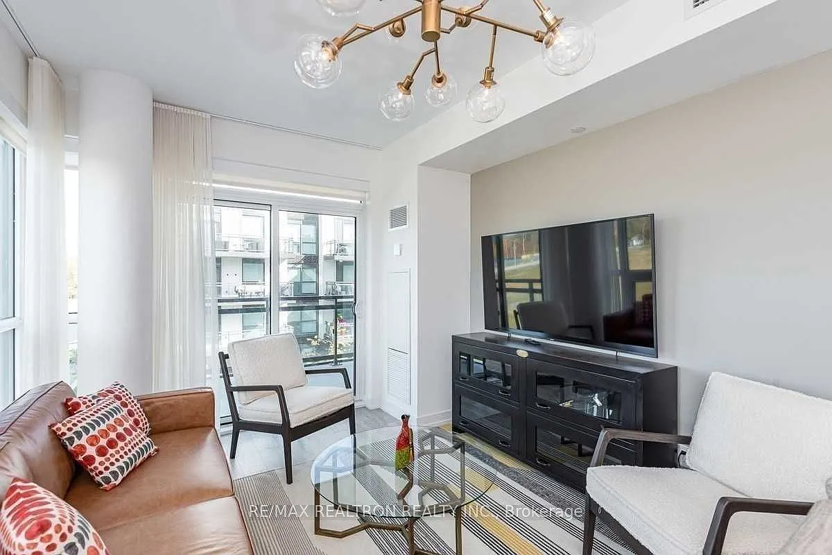 2 bed, $2,500 — Photo 4