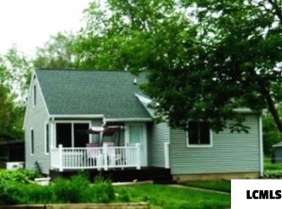 901 S College St, Lincoln, IL 62656