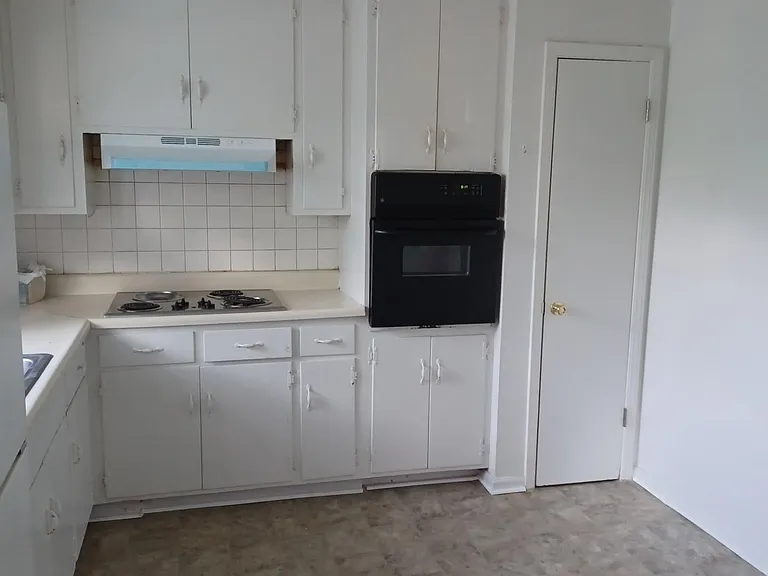 3827 E Gregory Blvd — Photo 7