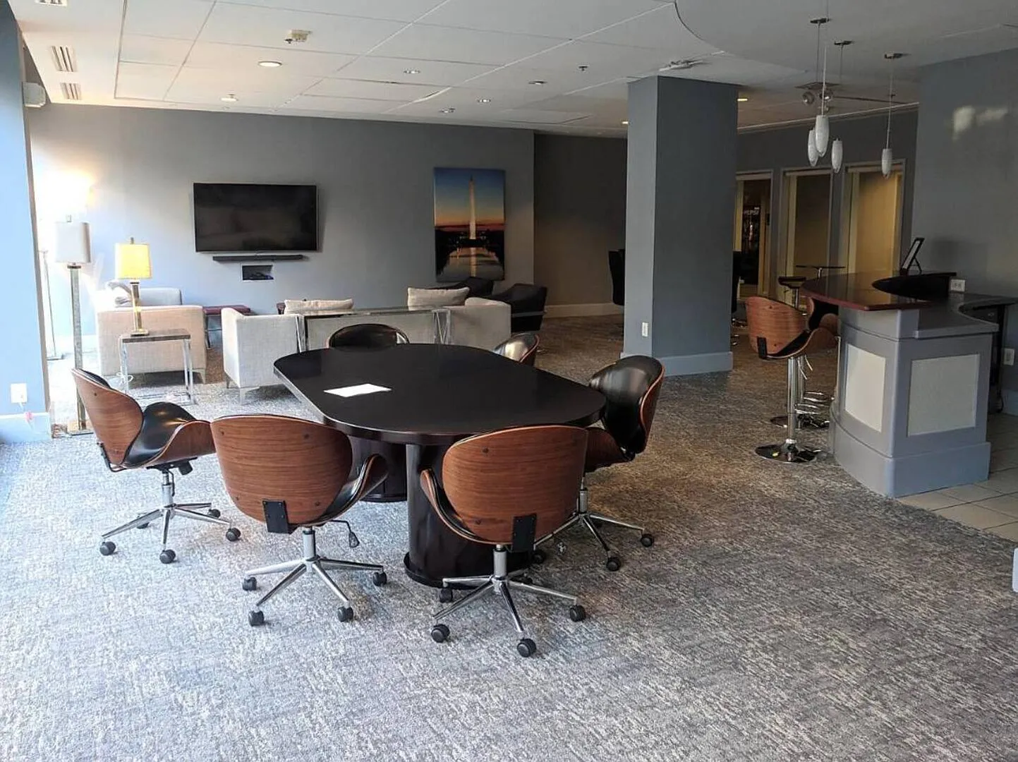 Stay by Wharf, National Mall, museums with dedicated workspace — Photo 2
