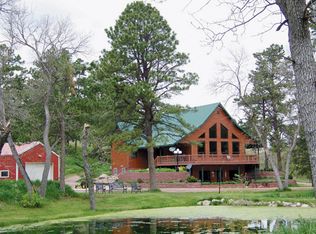 303 Squaw Creek Rd, Crawford, NE 69339