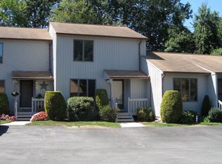 64 Kristee Cir, West Warwick, RI 02893