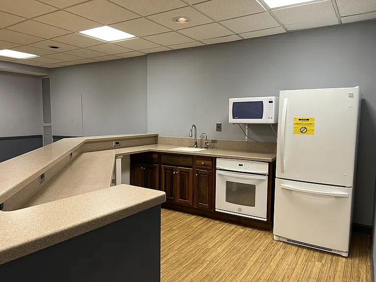 6001 Arlington Blvd #305 — Photo 30