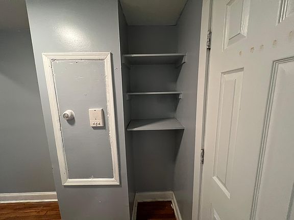 4th image of 16-18 Fulton Ave #3E