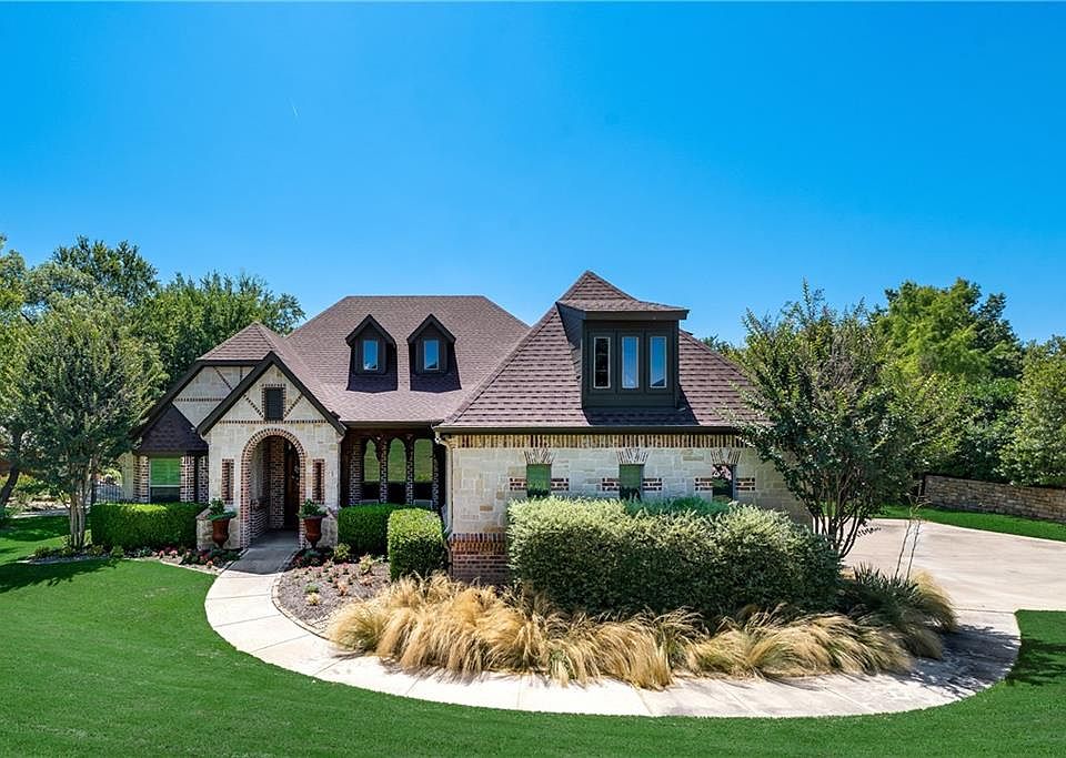 1st image of 125 Copperwood Dr