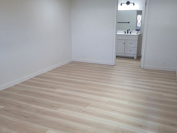 3rd image of 3436 21st Ave W #2