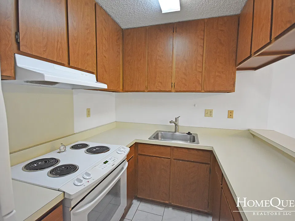350 Aoloa St #A103