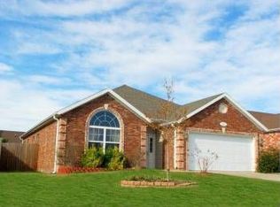1314 Apache Trl, Springdale, AR 72764