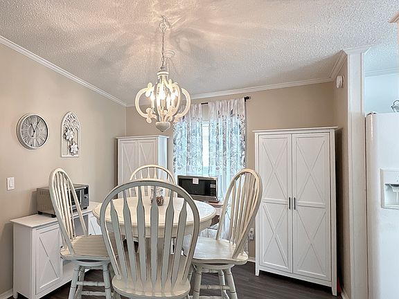 3rd image of 422 Snead Dr #2080