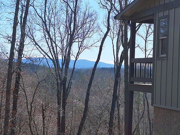2nd image of 241 Wolf Creek Rd
