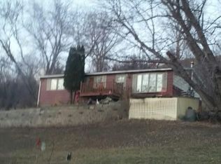 17417 Deer Hollow Dr, Sioux City, IA 51109