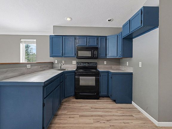 4th image of 90 E Knox Rd