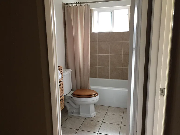 777 Palomino Dr #D — Photo 8