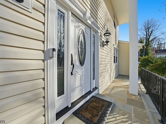 5th image of 119 Herrick Road