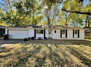 1228 W Winkler St, Springfield, MO 65807
