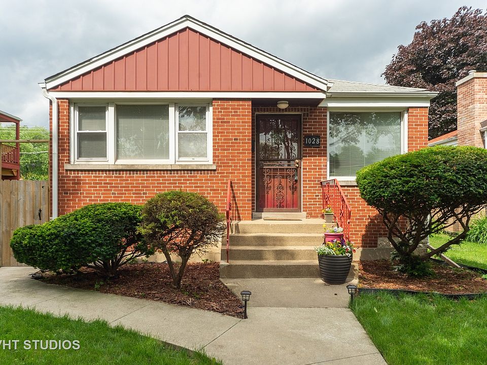 1st image of 1028 Linden Ave