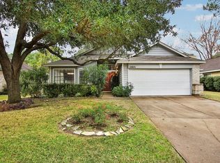 15831 Meadow Village Dr, Houston, TX 77095