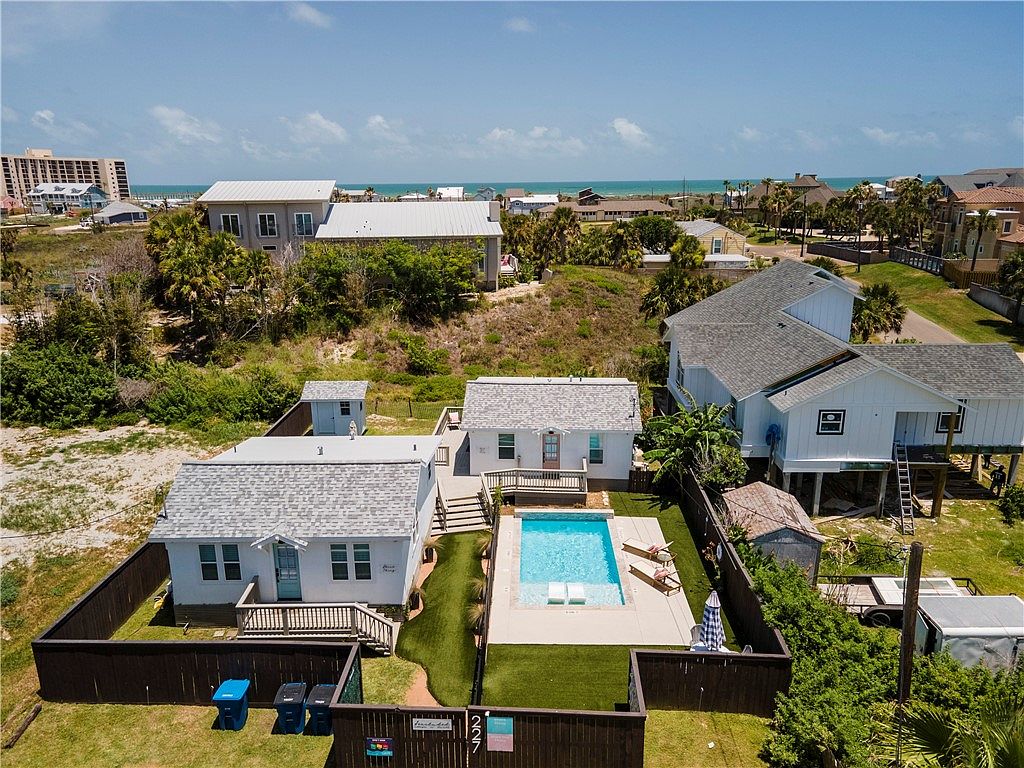 227 S 11th St, Port Aransas, TX 78373 | MLS #474944 | Zillow