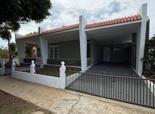 335 Calle 2 #C-4, Quebradillas, PR 00678