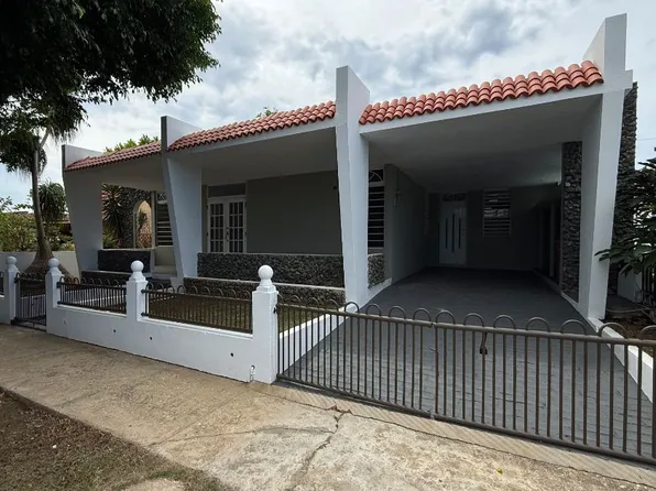 335 Calle 2 #C-4, Quebradillas, PR 00678