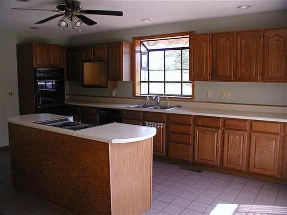 2nd image of 6142 Us Highway 68 E