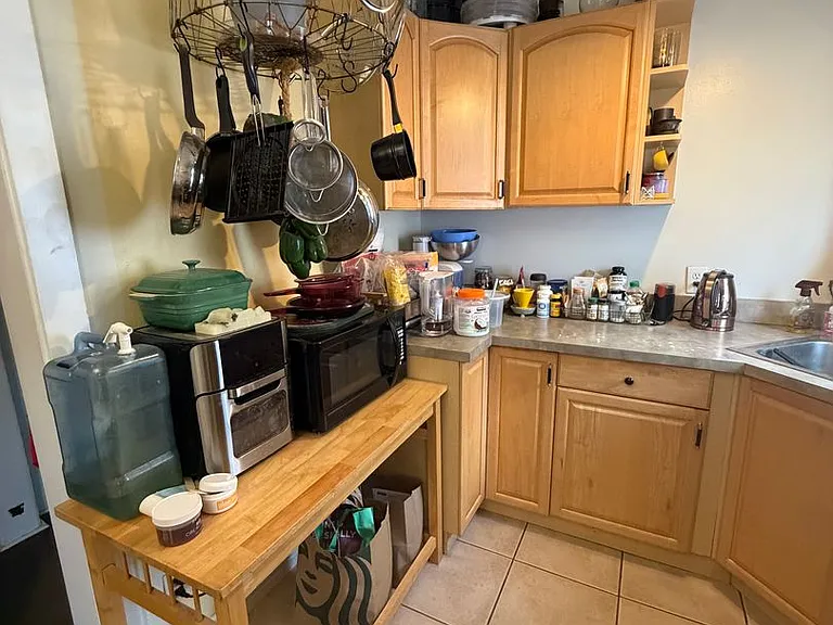 658 E Conway Ct — Photo 19