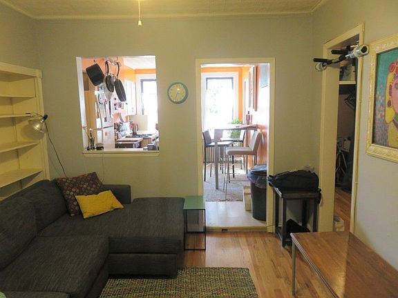 2nd image of 355 Graham Ave #2